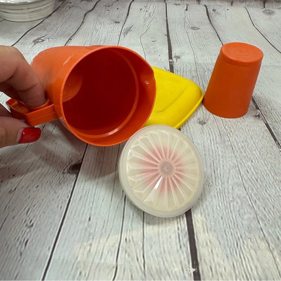 vintage tupperware tupper toys pretend play learning toys development - Picture 4 of 4